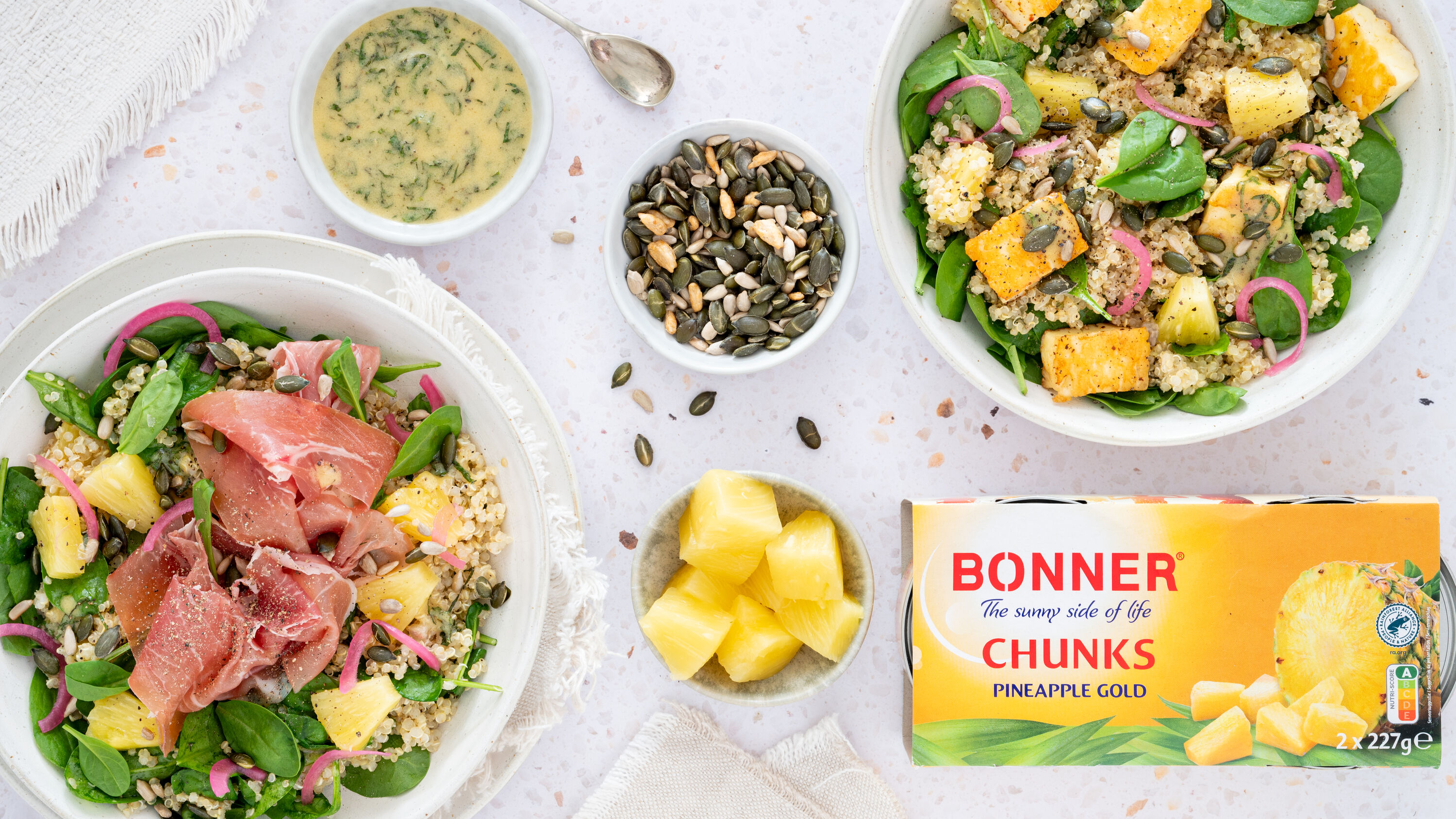 Quinosalade met ananas en muntdressing  